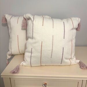 NWT Nordstrom (WellBe) Throw Pillows, Pink/White/Lavender w Tassels